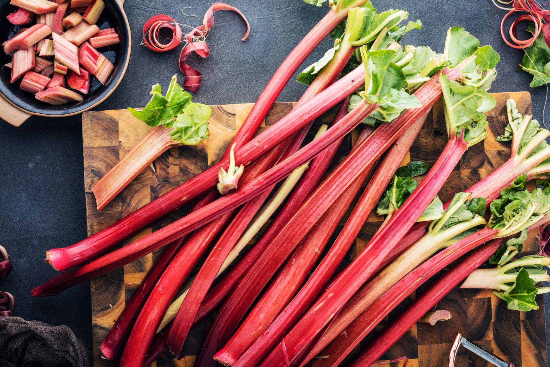 Garden Rhubarb 20 seeds - Vesta Market